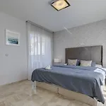 Aloha Terraced House *